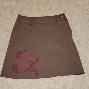 Sahalie A-Line Skort in Olive with Red Paisley